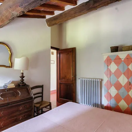 Quaint With Pool *
