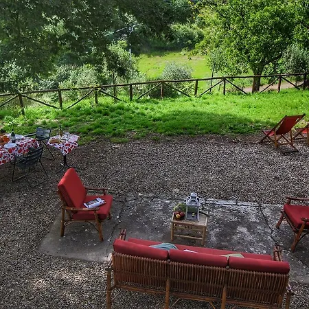 Holiday home Quaint With Pool Misciano