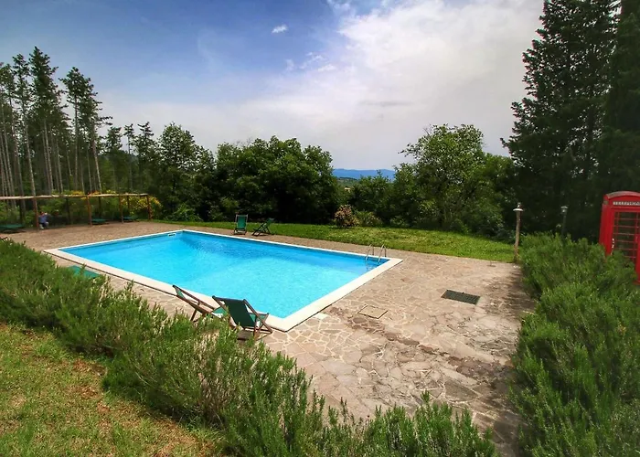 Quaint With Pool 度假居 Misciano