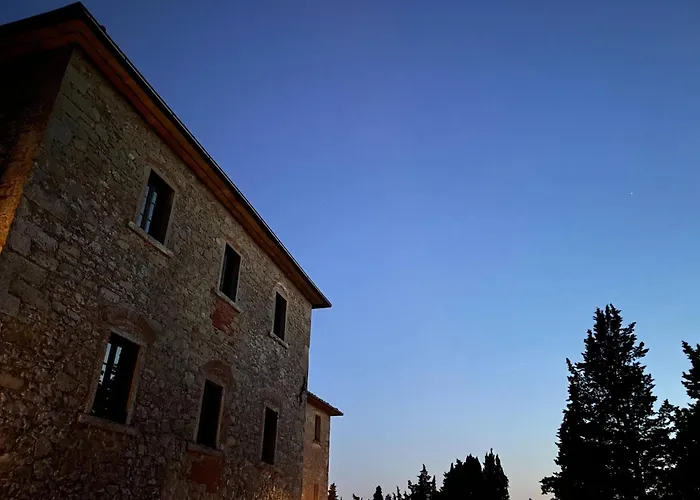 Quaint With Pool * Misciano