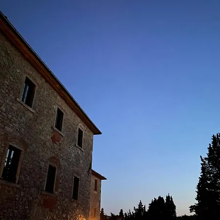 Quaint With Pool * Misciano